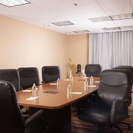 Fairfield Inn And Suites Atlanta Airport South/Sullivan Road College Park Екстер'єр фото
