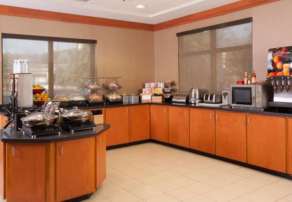 Fairfield Inn And Suites Atlanta Airport South/Sullivan Road College Park Екстер'єр фото