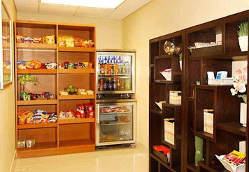 Fairfield Inn And Suites Atlanta Airport South/Sullivan Road College Park Екстер'єр фото
