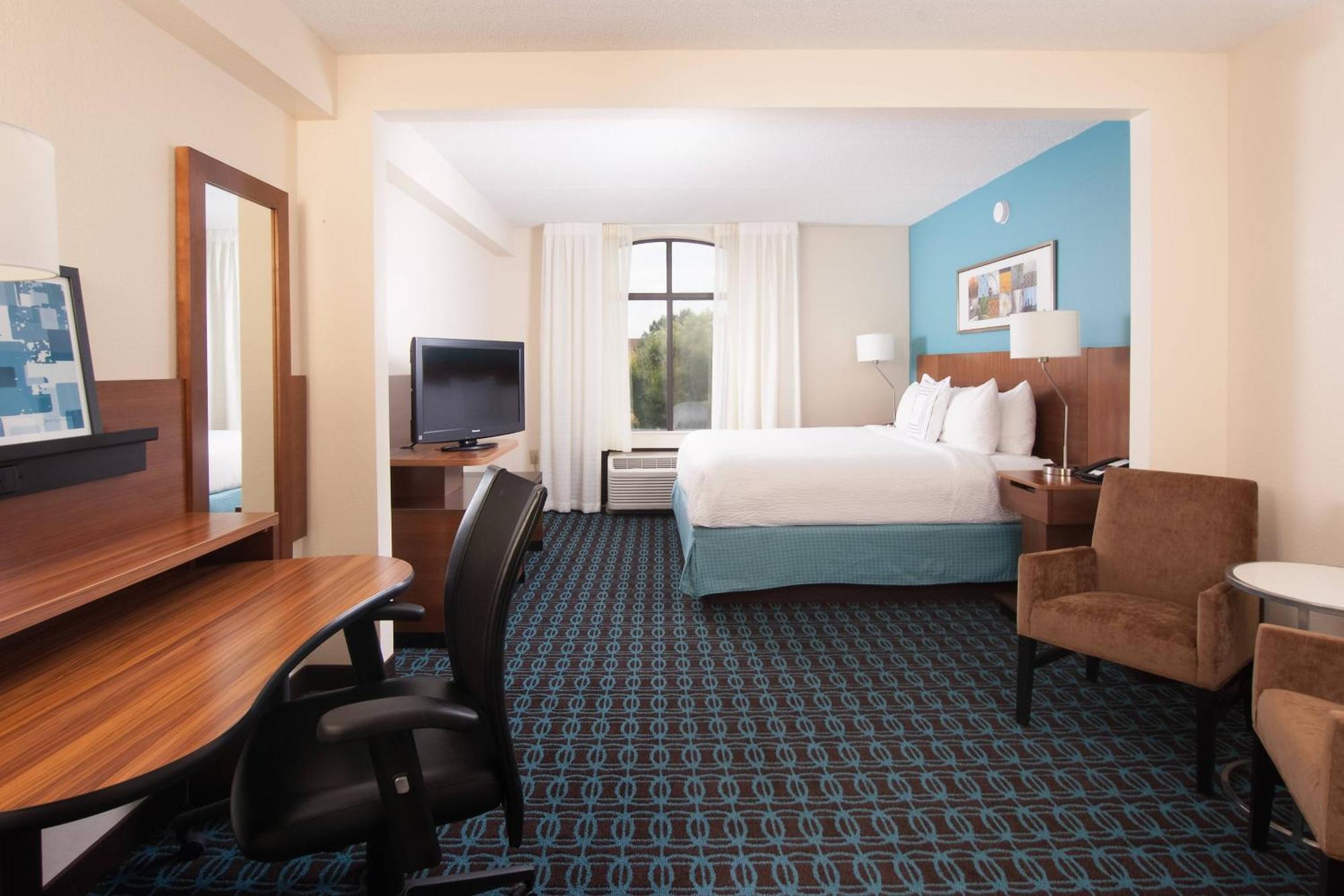 Fairfield Inn And Suites Atlanta Airport South/Sullivan Road College Park Екстер'єр фото