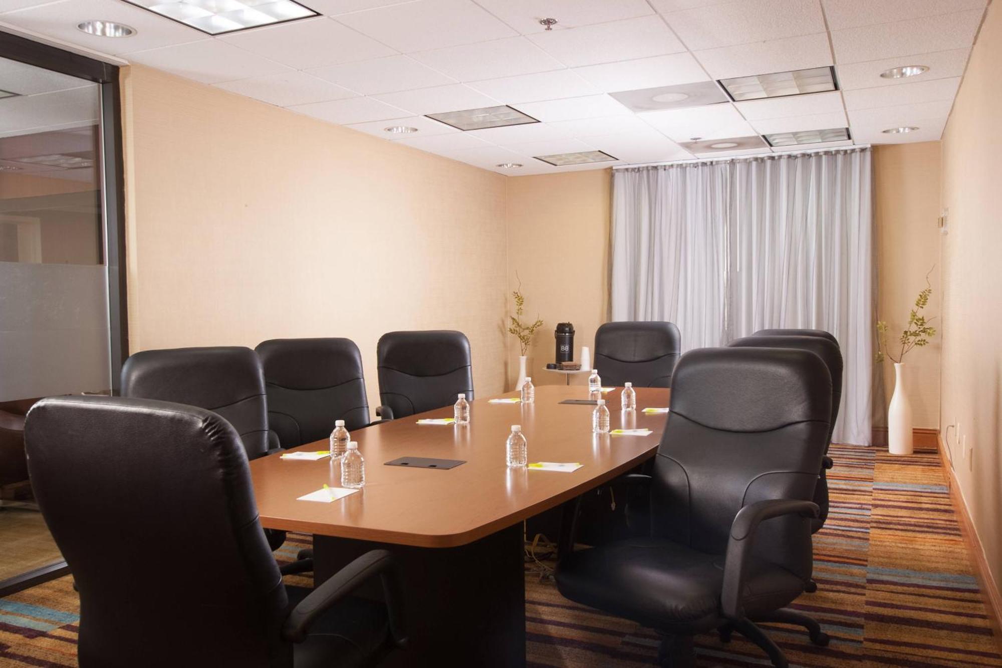 Fairfield Inn And Suites Atlanta Airport South/Sullivan Road College Park Екстер'єр фото